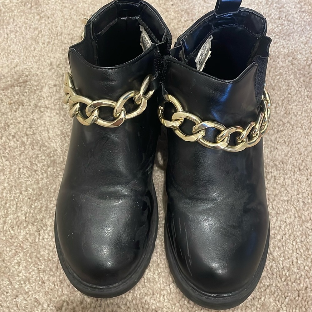Fabkids black girls short boots with chains